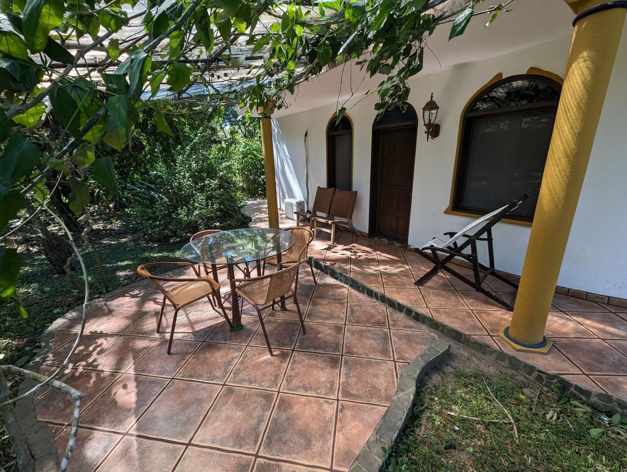 Spirit Of Jungle Lodge Samara Bagian luar foto